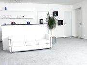 青年少女双飞大鸡巴骑乘高潮侧入打桩