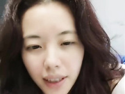 台湾姐弟乱伦们事件门 快舔 小穴好痒‘