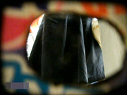 某馬戲團公共女廁拍攝到的各式美女少婦如廁 形態各異逼逼絕對誘惑十足 露臉高清