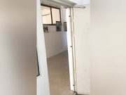 某大學公共衛生間拍攝到的漂亮妹子如廁 貌似逼逼得還未開苞啊 露臉高清