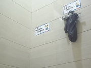 某商場公共女廁拍攝到的各式美女如廁 貌似有個剛出來工作的妹子還未開苞啊 1080P原版高清