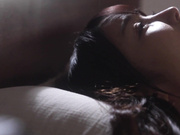 [JUR-235] 「体中が熱くて止まらないんです…！！」 お漏らしキメセク絶頂 美容サプリにハマった人妻の体液異常放出 大島優香 【破解】 - 1of5