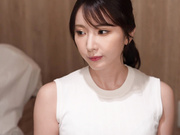 [JUR-371] 密着性爱 出差途中与上司纠缠的禁忌情爱 新妻优香 【破解】 - 1of5