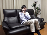 [KAM-205] 出張マッサージの人妻さんに泣き落としでお願いしまくったら  【破解】 - 1of5