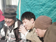 [PRED-769] 町内キャンプ寝取られ話 ～欲求不満な妻と町内会の親父達の最低な浮気中出し二泊三日～ 森沢かな 【破解】 - 1of5