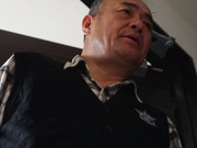 [破解] SONE-901 弱みを握られたKカップ秘書はなめくじ社長におっぱいをふやけるまで舐め犯●れ乳奴●として飼いならされる 鷲尾めい - 4of5