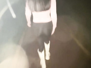 【全网独家首发原创】给姐姐新买的开档瑜伽裤野外实战 做爱途中突然遇到路人报警敲诈 无奈只能让姐姐被他操一次才肯罢休