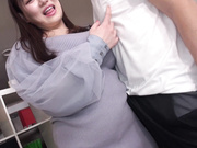 OLM-270E H爆乳＆爆尻ムチ美脚のお姉さんの絶倫マ●コがイキまくりのパンストプレイ！ 小梅えな - 1of5