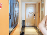 黑丝牛仔裤，撅起大屁股，无套内射4K画质1