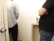 SYKH-182 「ロングスカート好きが集まる手コキピンサロ」 スカートにザーメンをぶっかけたい！ かすみ嬢 小野寺かすみ - 1of5