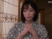 SDNM-544 神奈川県逗子市で小5の娘を育てる健気なお母さん 小泉玖美 41歳 「もっと滅茶苦茶にされてみたい」 - 3of5