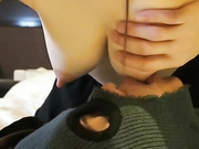 哺乳期喂养单男，极品奶子，怼着一顿狂吸疯狂吃奶奶！
