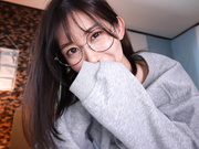 DSOD-076 根暗巨乳メガネ姉に「イキそうなのこらえてるの？すごく尊い」と囁かれ、理性をぶっ壊されて何度も中出しする極限チンイラ痴女POV。 黒川すみれ - 1of5