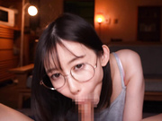 DSOD-076 根暗巨乳メガネ姉に「イキそうなのこらえてるの？すごく尊い」と囁かれ、理性をぶっ壊されて何度も中出しする極限チンイラ痴女POV。 黒川すみれ - 2of5