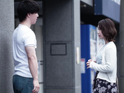 JUR-100 『週3日、妻とSEXをしている。』と自慢してきた友人から週5日、毎回4発、合計20発中出ししてそいつの妻を寝取ってやった。 結城花乃羽 - 3of5