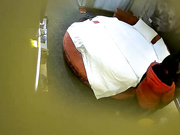 精品酒店偷拍奇芭年轻小情侣啪啪前互相给按摩一下看这女友浓密的逼毛性欲一定很强