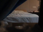 可爱TS雨欣被男生酒店约炮，男生一开始还以为是个漂亮卡哇伊的女孩，没想到见到大屌被惊到然后一番惊喜！