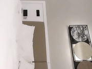 小胖哥酒店高价约操偶尔出来兼职援交的气质大美女,各种姿势狠狠抽插操的淫叫,把美女干爽后又免费让他再干一次