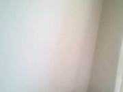 清纯美女第一次性爱时就被男友各种动作爆插,表情既享受又痛苦！