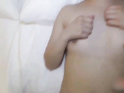 【s+素人无码】19岁露脸绝对的美少女 超清秀系短发便服中出