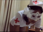 酒店大战护士制服高跟大骚货被X哥舔的受不了求鸡巴操她淫水泛滥对白淫荡