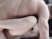 火爆极品身材人妖JJ硬起来被型男不停操屁眼疯狂抽插