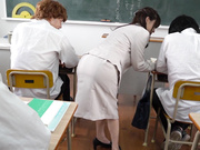 [GVH-465] 露出輪●ぶっかけ願望に憑りつかれた女 東條なつ - 1of5