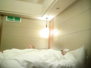 《台湾情侣泄密》娃娃音的美女护士被医院领导潜规则